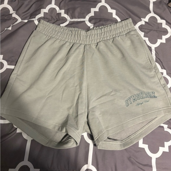 Gymshark Shorts - Picture 1 of 3